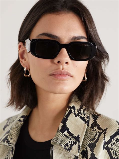 shop online prada sunglasses.